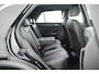 Volkswagen T-Roc 1.5 TSI 150pk DSG R-Line Business+ Trekhaak Keyless Navigatie