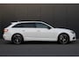 Audi A4 Avant 2.0 TFSI MHEV Sport S-line black edition | STOELVERWARMING | TREKHAAK | ACC | HEAD UP DISPLAY | LEDER