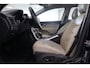 Volvo V70 T4 190PK Polar+ | Schuifdak | Parkeerverw. | Trekhaak | Leder
