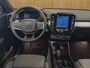 Volvo XC40 2.0 B4 Plus Dark | BLIS | Harman & Kardon | Camera | Elektrische stoele + geheugen | Adapt. Cruise | All-season banden