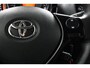 Toyota Aygo 1.0 VVT-i x-joy | Apple Carplay/Android Auto | Climate Control | Lichtmetalen Velgen | Parkeercamera |