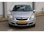 Opel Corsa 1.4-16V '111' Edition AUTOMAAT / Stuur en Stoelverwarmd / Airco / Cruise Control / 16'' LMV