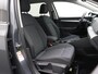 Volkswagen Golf Variant 1.5 eTSI Life Business 130 PK | Automaat | Stoelverwarming| Cruise Control Adaptief | Stuurwiel verwarming | Apple Carplay | Android Auto | Elektrische Achterklep | Camera| Navi | Cam | Climatronic | LED | Parkeersensoren | Licht metalen velgen |