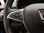 Dacia Sandero TCe 90 Comfort | Media Display met Apple CarPlay & Android Auto | Handbediende airco | Elektrische ramen v+a | Metaalkleur | Licht- en regensensor|