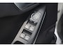 Ford Fiesta ST-LINE 95PK 5-DEURS AIRCO TREKHAAK PARK-SENSOREN WINTERPACK STOEL/STUURVERW. CLIMA LED