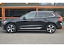 Volvo XC60 T8 Hybride AWD Plus Bright LONG RANGE | Panoramadak | Harman/Kardon | Stoel + Stuur Verwarmd | Trekhaak | Camera |