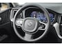 Volvo XC60 T8 Hybride AWD Plus Bright LONG RANGE | Panoramadak | Harman/Kardon | Stoel + Stuur Verwarmd | Trekhaak | Camera |