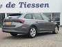 Skoda Octavia Combi 1.0 TSI Business Edition Trekhaak, PDC, Navi, Rijklaar met beurt & garantie!