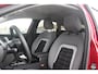 Citroën C4 C4 1.2 HYbrid 145PK MAX | HEAD UP DISPLAY | CAMERA VOOR + ACHTER | NAVIGATIE | DRAADLOZE TELEFOONLADER | FULL LED KOPLAMPEN | DRAADLOZE APPLE CARPLAY/ANDROID AUTO | 18" LICHTMETALEN VELGEN | ADAPTIVE CRUISE CONTROL | CLIMATE CONTROL | LEDEREN BEKLEDING | DAB+ RADIO | KEYLESS ENTRY/START |