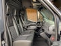 Mercedes-Benz Sprinter 319 3.0 V6 190PK Automaat L2H2 | 2X SCHUIFDEUR | LED | MBUX | STOELVERWARMING | TREKHAAK |