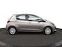 Toyota Yaris 1.3 VVT-i Aspiration | Airco | Achteruitrijcamera | Navigatie | Bluetooth |