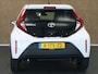 Toyota Aygo X 1.0 VVT-i MT Play - ORIGINEEL NEDERLANDSE AUTO - APPLE CARPLAY/ANDROID AUTO - AIRCO - MULTIMEDIAVOORBEREIDING - CRUISE CONTROL - ACHTERUITRIJCAMERA