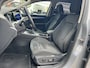 Volkswagen Golf 1.5 TSI Life | ACC | PDC | IQ-light | Memory | Stoelverw./massage | Getint glas |