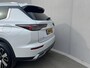 Mitsubishi Outlander 2.4 PHEV Business Edition / 1600kg Trekgewicht / 8 jaar Garantie / Origineel NL Auto / Yamaha Audio Installatie / Navigatie/ Apple Carplay Android Auto / 360 Camera / HUD / Elektrische Achterklep / PHEV AWD 4WD