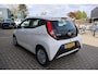 Toyota Aygo 1.0 VVT-i x-play 1e Eigenaar | Dealer Onderh | BTW | NAP | Camera | Navi | Carplay | Full Led | Start/Stop | Hill-Hold