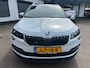 Skoda Karoq 1.5 TSI ACT Edition Trekhaak/ adapt.cruise /Clima/Carplay.