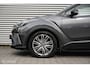 Toyota C-HR / C-HR+ 1.8 Hybrid Executive | Camera | Trekhaak | Half-leder | Two Tone | Stoelverwarming | Cruise Control | Zwarte hemel | LED
