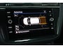 Volkswagen Tiguan 1.5 TSI R-Line Business+ Camera | LED Matrix | Carplay | Adapt. Cruise | Alcantara | Elektr. Klep | 20" LMV | PDC V+A