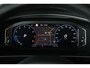 Volkswagen Tiguan 1.5 TSI R-Line Business+ Camera | LED Matrix | Carplay | Adapt. Cruise | Alcantara | Elektr. Klep | 20" LMV | PDC V+A