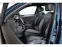 Volkswagen Tiguan 1.5 TSI R-Line Business+ Camera | LED Matrix | Carplay | Adapt. Cruise | Alcantara | Elektr. Klep | 20" LMV | PDC V+A