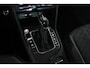 Volkswagen Tiguan 1.5 TSI R-Line Business+ Camera | LED Matrix | Carplay | Adapt. Cruise | Alcantara | Elektr. Klep | 20" LMV | PDC V+A