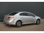 Toyota Avensis 2.0 VVTi Dynamic