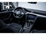 Volkswagen Passat Variant 1.4 TSI GTE Facelift Pano-dak|Massage|Elek.Trekhaak|Camera|Winterpack|Dealeronderhouden