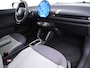MINI Cooper Mini E Essential 40.7 kWh | Navi | Apple Carplay/Android Auto | Achteruitrijcamera | 17'' LM Velgen | | Achteruitrijcamera | Apple Carplay/Android Auto|telefoonintegratie premium | Dodehoek detectie