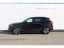 Volvo XC40 T5 262PK Automaat Recharge R-Design Panoramisch schuif-kanteldak / Voorruit verwarming / Harman Kardon Audio / Parkeersensoren voor en achter met camera / Elektrisch bedienbare voorstoelen