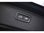 Volvo XC90 T8 Plug-in hybrid AWD Ultra Black Ed. Exec. | Google | Long Range | Ventilatie Voorstoelen | Bowers & Wilkins Audio | Luchtvering | Head-Up Display | Stoel-/Stuurverwarming | Adaptieve Cruise Control | 360 Camera | Massage | Gelamineerde Zijruiten Rondom | Getint Glas | Keyless | Memory | Elek. Achterklep | 22" LM