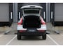 Volvo XC40 T3 R-Design | Adaptieve Cruise-control & Pilot-assist | Elektrisch verwarmbare voorruit | 360 graden camera | Elektrisch verstelbare bestuurdersstoel met memorie functie | Semi-automatische trekhaak | Verwarmbare voorstoelen | Panoramisch schuif/kantel dak | Standkachel