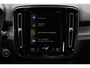 Volvo XC40 T3 R-Design | Adaptieve Cruise-control & Pilot-assist | Elektrisch verwarmbare voorruit | 360 graden camera | Elektrisch verstelbare bestuurdersstoel met memorie functie | Semi-automatische trekhaak | Verwarmbare voorstoelen | Panoramisch schuif/kantel dak | Standkachel