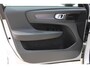 Volvo XC40 T3 R-Design | Adaptieve Cruise-control & Pilot-assist | Elektrisch verwarmbare voorruit | 360 graden camera | Elektrisch verstelbare bestuurdersstoel met memorie functie | Semi-automatische trekhaak | Verwarmbare voorstoelen | Panoramisch schuif/kantel dak | Standkachel