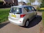 Toyota Verso-S 1.3 VVT-i 99pk CVT Aspiration, rijklaarprijs met 12 maanden Bovag garantie.