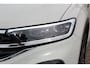 Volkswagen T-Roc 1.5-150pk R-Line Edition DSG-AUTOMAAT ! Gun u het comfort en gemak van een automaat ! Slechts 16.000km ! Winterpakket, Adapt. Cruise Control, Climate Control, Camera, CarPlay