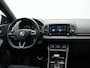 Skoda Karoq 1.5 TSI ACT Sportline 150pk DSG Dealer O.H | Trekhaak Afn. | Panodak | RS Sportstoelen Verwarmd | Adaptive Cruise | Sfeerverlichting | Camera | Apple Carplay | Keyless | Navigatie | DAB | 19" L.M |