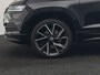 Skoda Karoq 1.5 TSI ACT Sportline 150pk DSG Dealer O.H | Trekhaak Afn. | Panodak | RS Sportstoelen Verwarmd | Adaptive Cruise | Sfeerverlichting | Camera | Apple Carplay | Keyless | Navigatie | DAB | 19" L.M |
