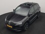 Skoda Karoq 1.5 TSI ACT Sportline 150pk DSG Dealer O.H | Trekhaak Afn. | Panodak | RS Sportstoelen Verwarmd | Adaptive Cruise | Sfeerverlichting | Camera | Apple Carplay | Keyless | Navigatie | DAB | 19" L.M |