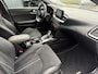 Kia ProCeed 1.4 T-GDI GT-PlusLine |PANORAMADAK | NAVIGATIE | SFEERVERLICHTING | STOEL/STUUR VERWARMING | DAB | ACHTERUIT RIJ CAMERA | DODE HOEK DETECTIE | APPLE CARPLAY | JBL GELUID INSTALATIE |
