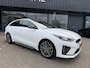 Kia ProCeed 1.4 T-GDI GT-PlusLine |PANORAMADAK | NAVIGATIE | SFEERVERLICHTING | STOEL/STUUR VERWARMING | DAB | ACHTERUIT RIJ CAMERA | DODE HOEK DETECTIE | APPLE CARPLAY | JBL GELUID INSTALATIE |
