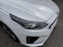 Kia ProCeed 1.4 T-GDI GT-PlusLine |PANORAMADAK | NAVIGATIE | SFEERVERLICHTING | STOEL/STUUR VERWARMING | DAB | ACHTERUIT RIJ CAMERA | DODE HOEK DETECTIE | APPLE CARPLAY | JBL GELUID INSTALATIE |