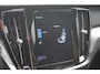 Volvo V60 2.0 T6 Recharge AWD R-Design 2022 PANO !