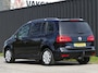 Volkswagen Touran 1.2 TSI Comfortline | stoelverwarming | navigatie | all-season-banden | trekhaak | parkeerassistent