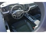 Volvo XC60 190PK T4 R-Design AUTOM. | SUPER LUXE | PANO | TREKHAAK