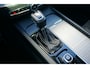 Volvo XC60 190PK T4 R-Design AUTOM. | SUPER LUXE | PANO | TREKHAAK
