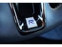 Volvo XC60 190PK T4 R-Design AUTOM. | SUPER LUXE | PANO | TREKHAAK