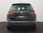 Volkswagen Tiguan Life Automaat - Camera - LED - Navigatie - Stoelverwarming - Park Assist -ACC