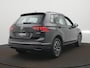 Volkswagen Tiguan Life Automaat - Camera - LED - Navigatie - Stoelverwarming - Park Assist -ACC