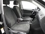 Volkswagen Tiguan Life Automaat - Camera - LED - Navigatie - Stoelverwarming - Park Assist -ACC