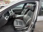 BMW 5-Serie Touring 520i High Executive,Panoramadak,Stoelverwarming,Navigatie,19 Inch L.M. Velgen